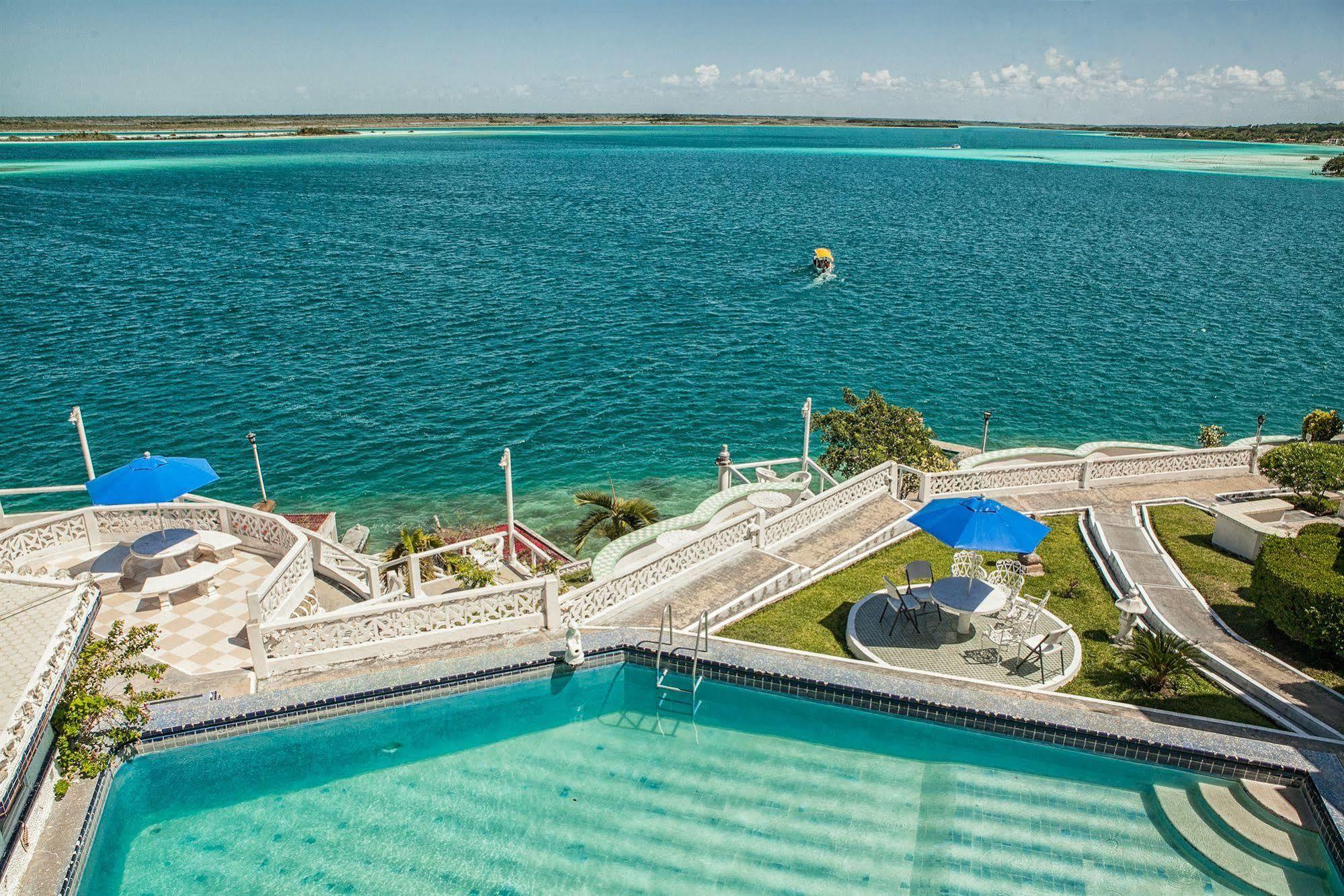 Hotel Laguna Bacalar Exterior photo